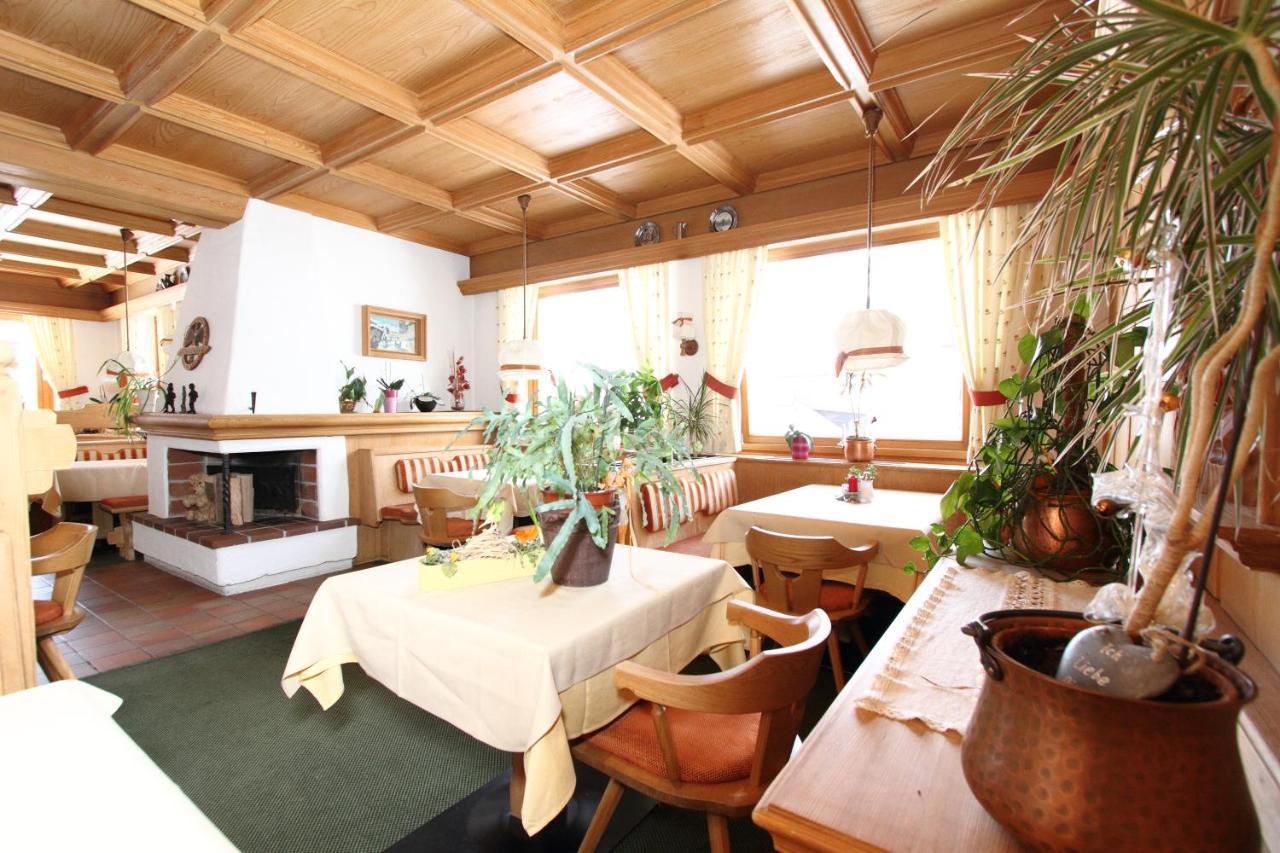 Pension Mittagskogel ซังคท์เลออนฮาร์ด อิม พิทซ์ทัล ภายนอก รูปภาพ